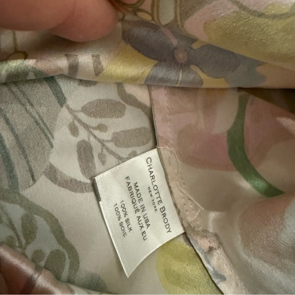 Charlotte Brody New York Floral Print Button Down Silk Blouse Top - Picture 6 of 8